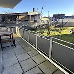 Cozy With Balcony I Free Parking I Wifi