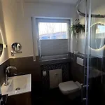 Cozy With Balcony I Free Parking I Wifi 보훔
