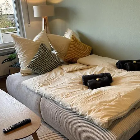 Cozy With Balcony I Free Parking I Wifi Apartamento