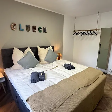 Cozy With Balcony I Free Parking I Wifi Appartement