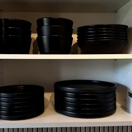 Appartement Cozy With Balcony I Free Parking I Wifi *