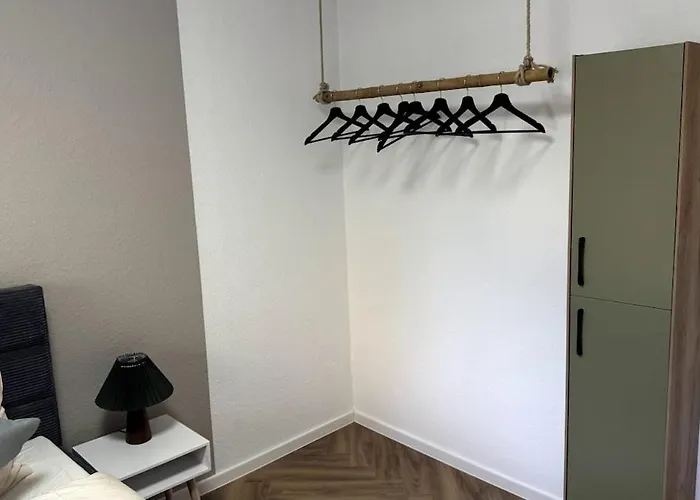 Appartamento Cozy With Balcony I Free Parking I Wifi