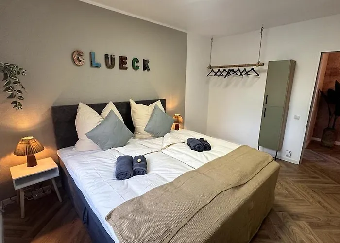 Cozy With Balcony I Free Parking I Wifi Appartamento