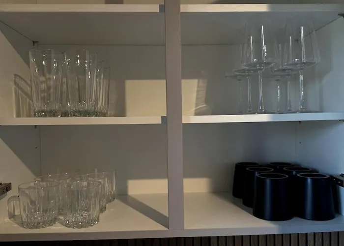 Cozy With Balcony I Free Parking I Wifi